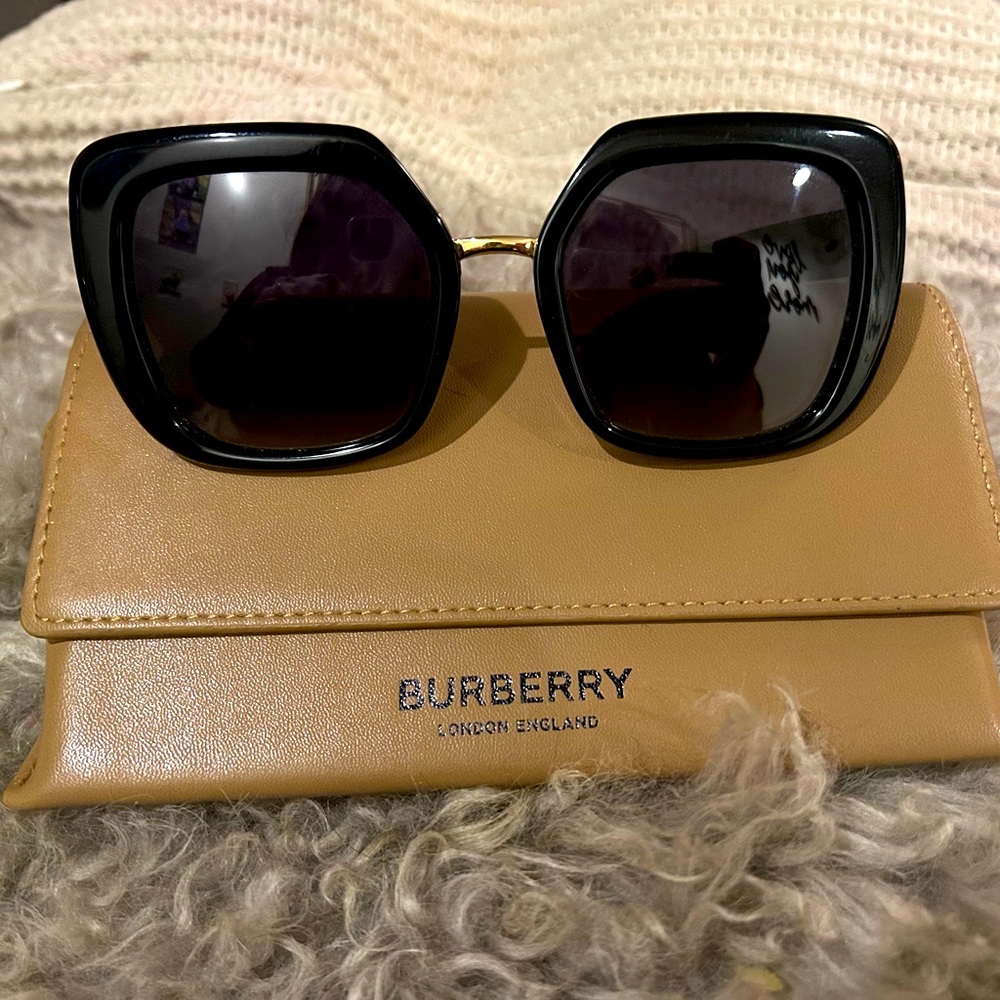 Burberry Sunglasses